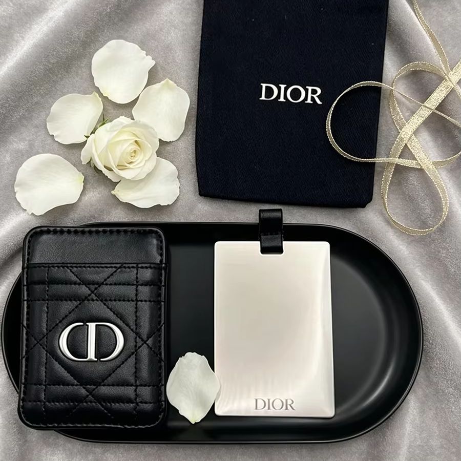 Dior Dior’s Bag Multi-function - Perfume Fine Fragrance ulasan dan harga